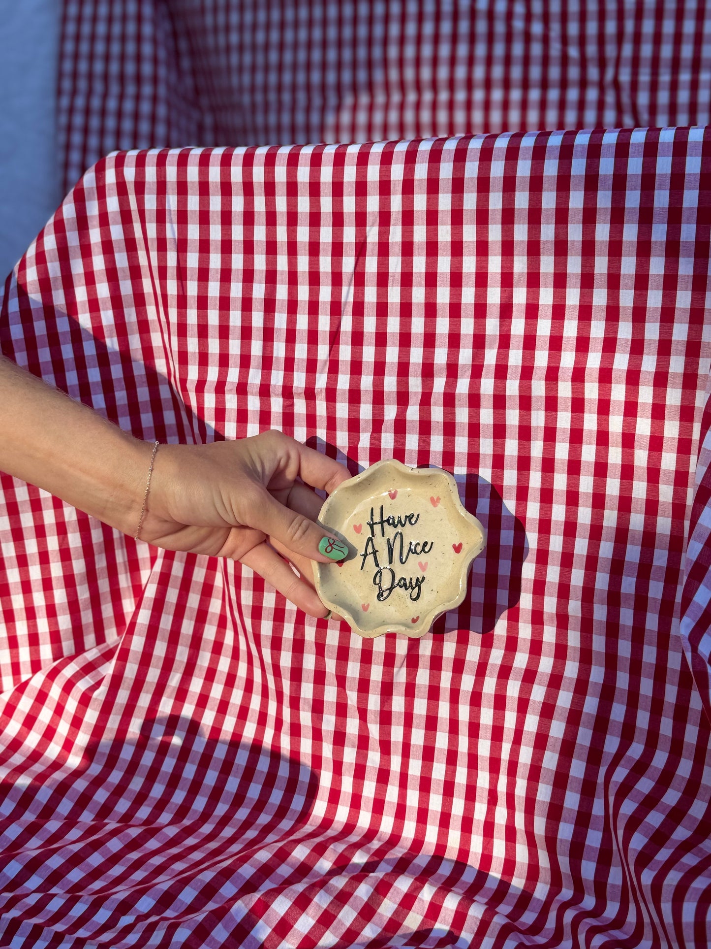 ‘Have a Nice Day’ Frilly Dish