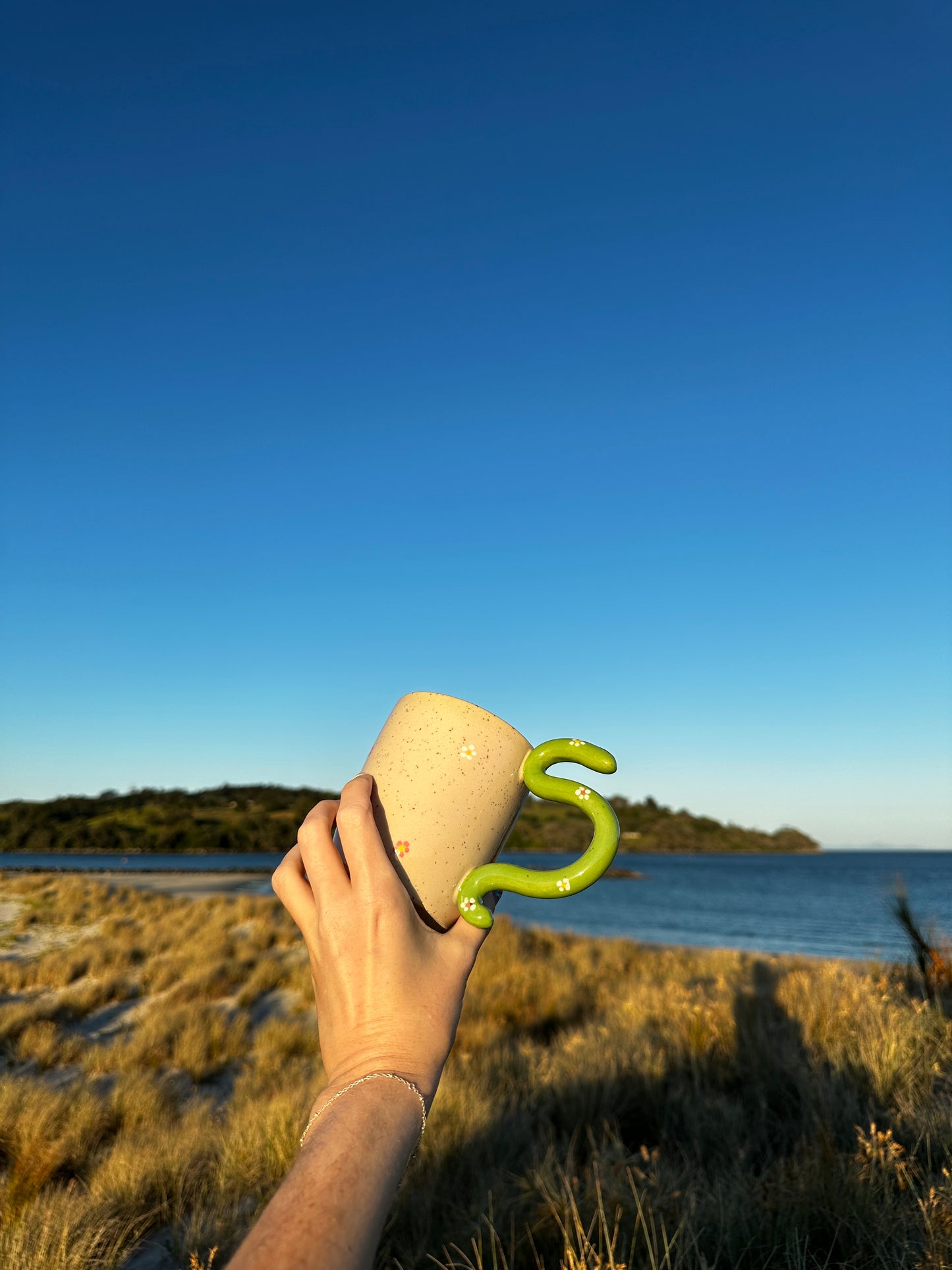 Worm Mug- Green Daisy