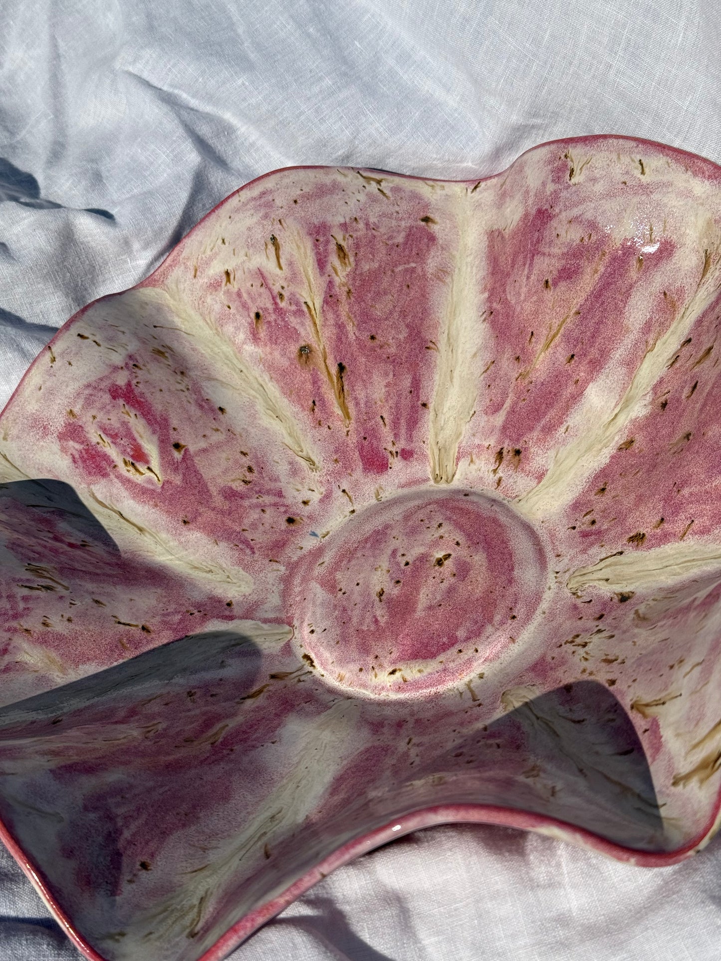 Large Wavy Bowl- Peonie