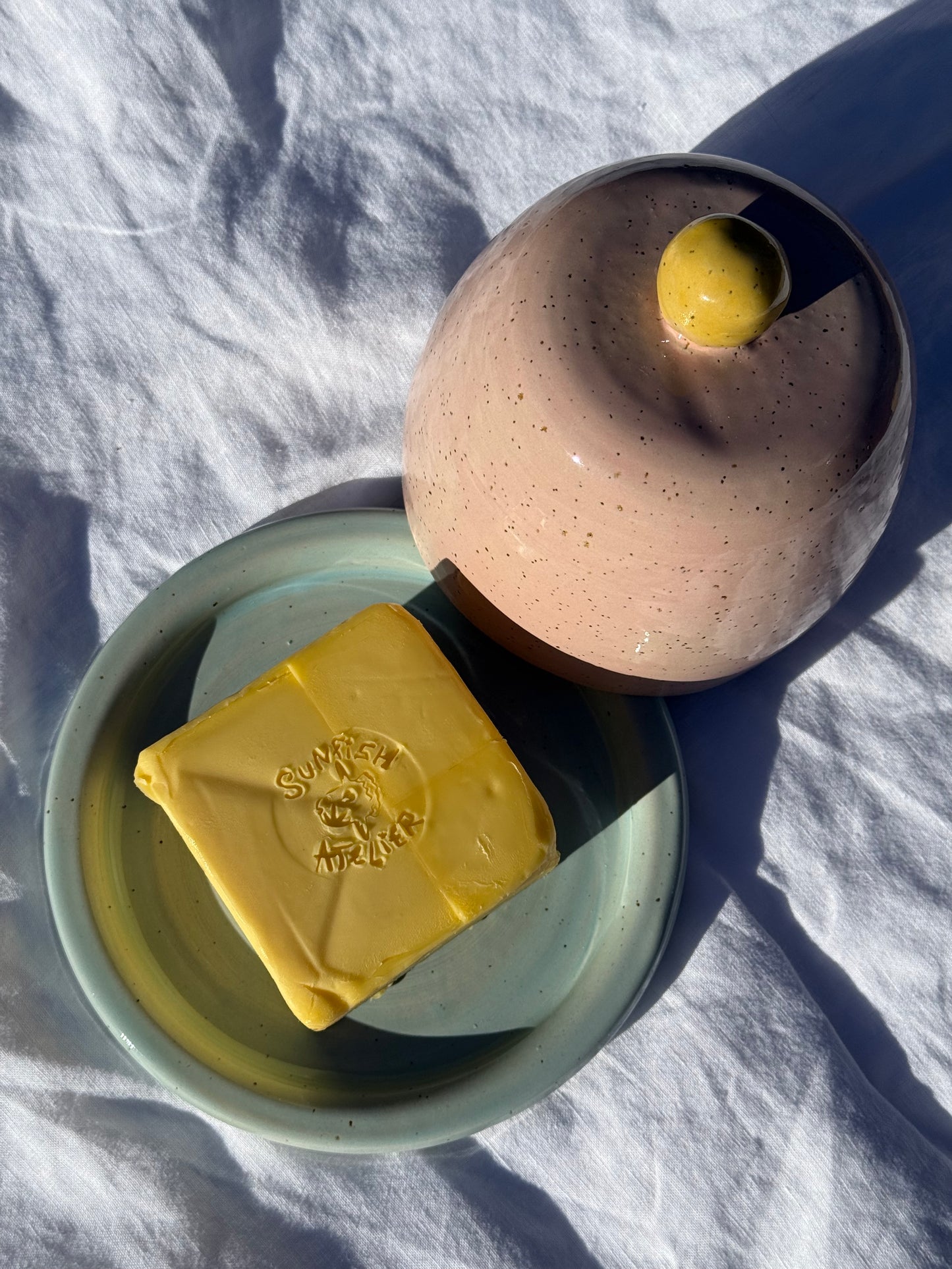 Butter dish - Blue + pink + yellow