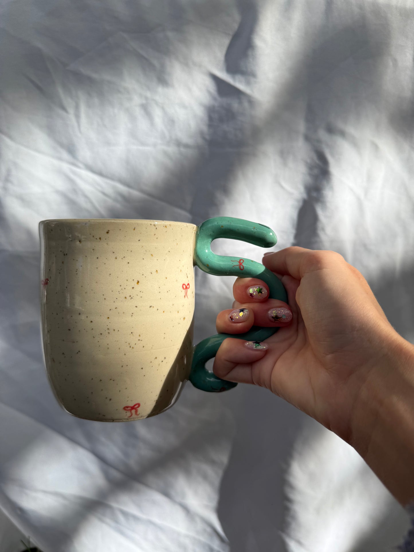Worm mug- Bow Edition