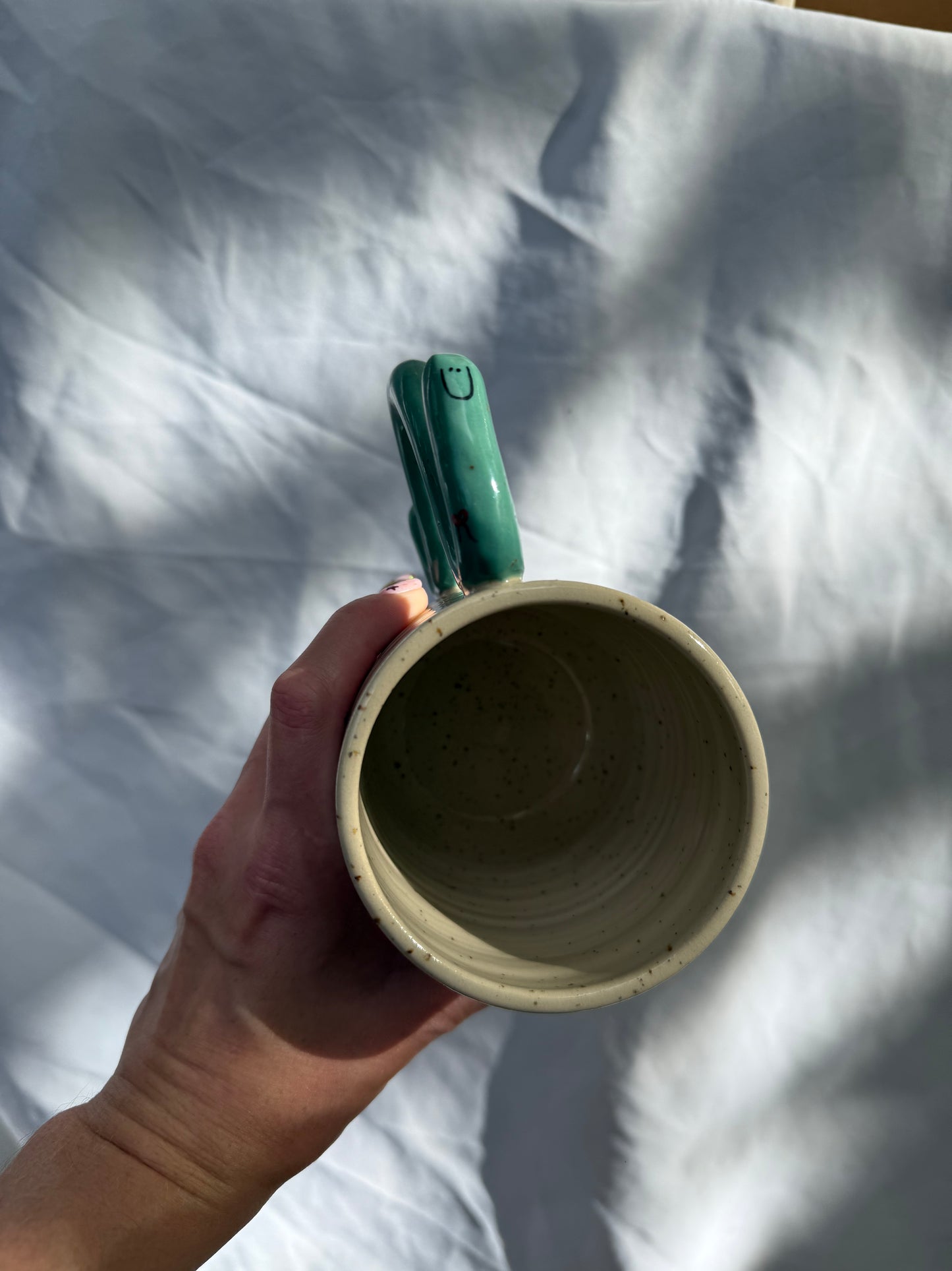 Worm mug- Bow Edition