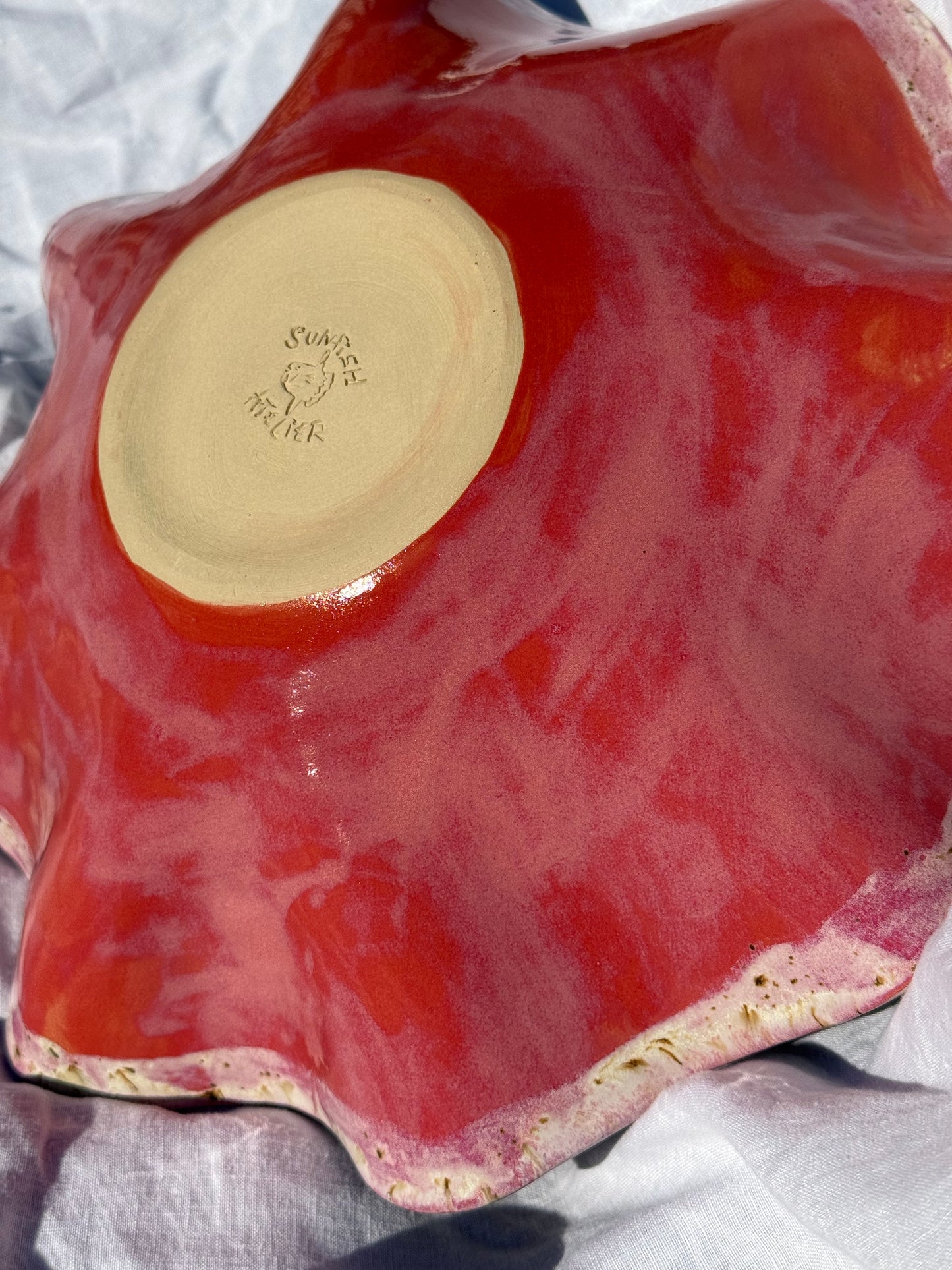 Large Wavy Bowl- Peonie